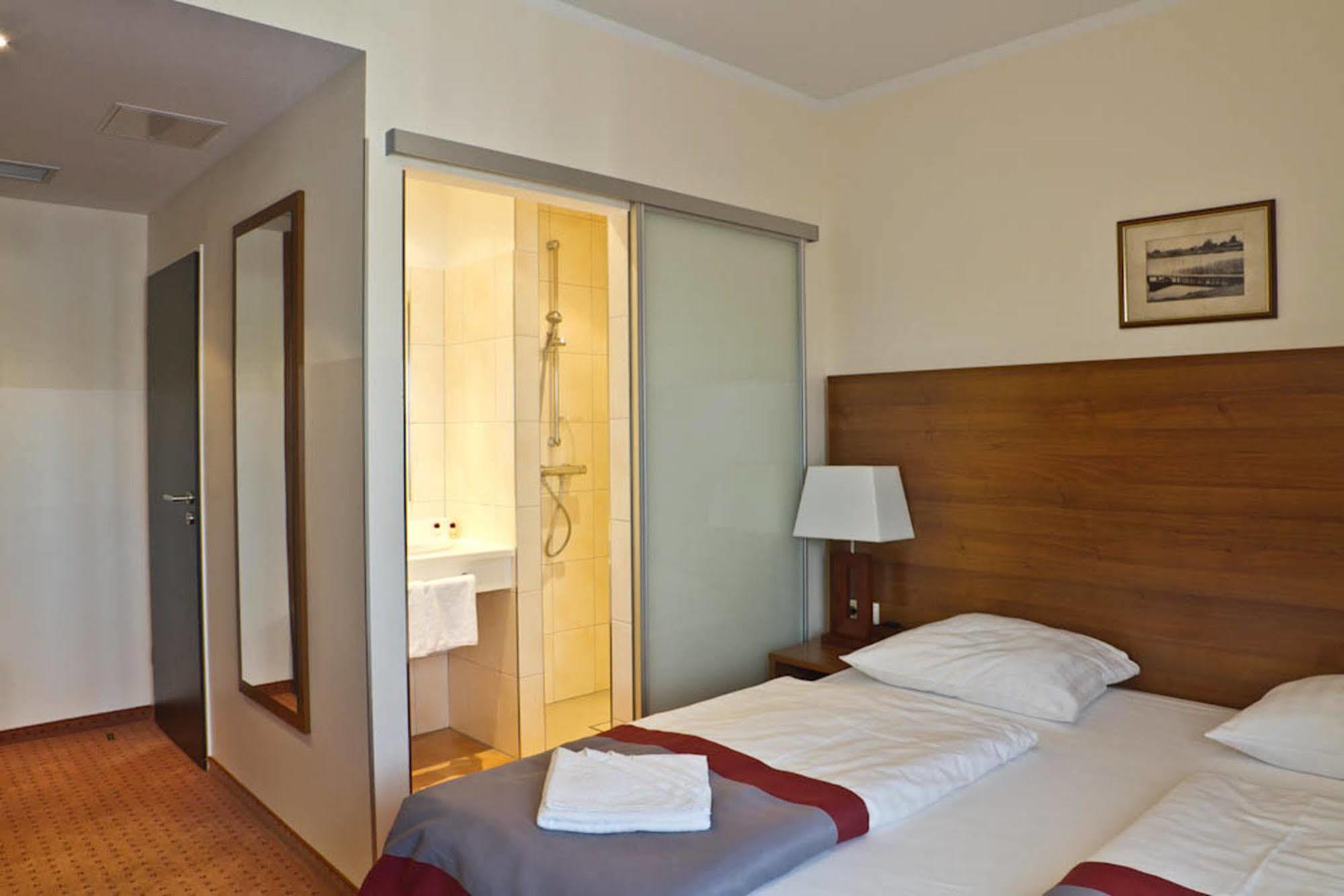 Ivbergs Hotel Messe Nord Berlin Eksteriør billede